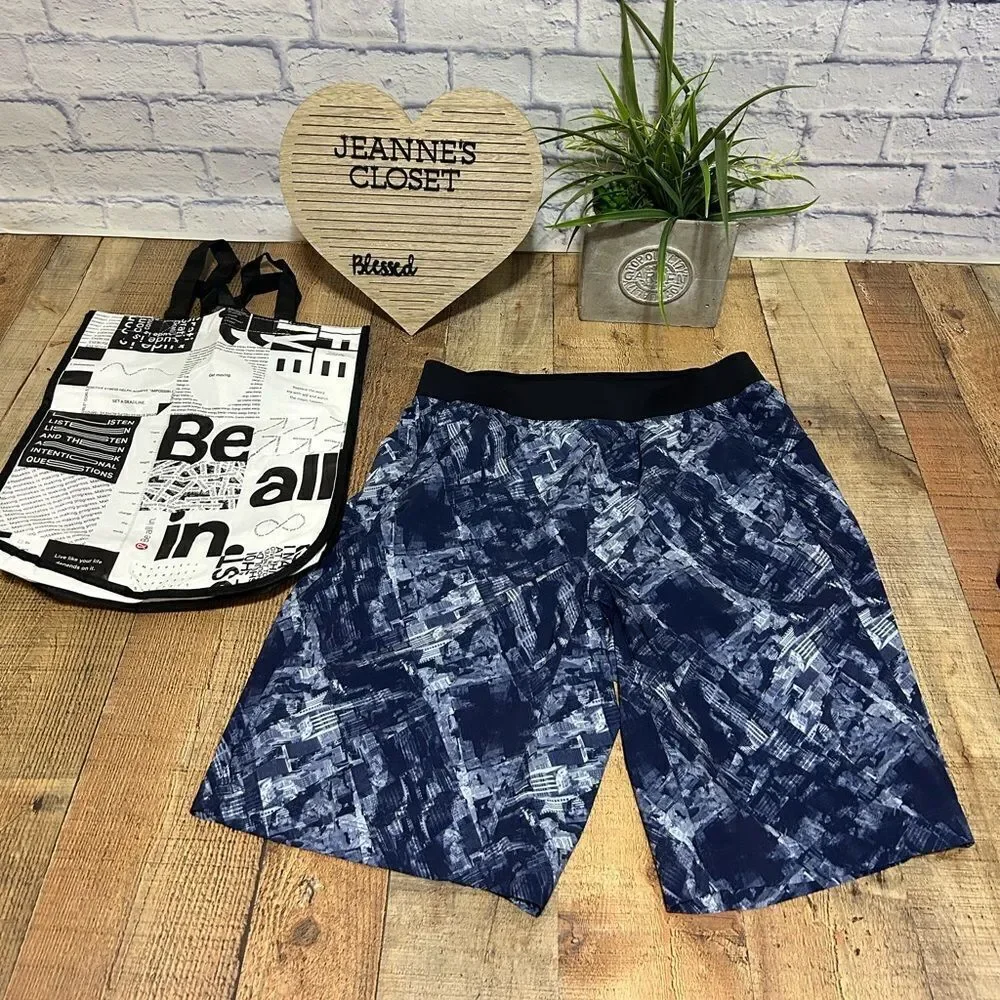 Lululemon Core Shorts Mens Size L Unlined 11” Stretch City Sights Caspian